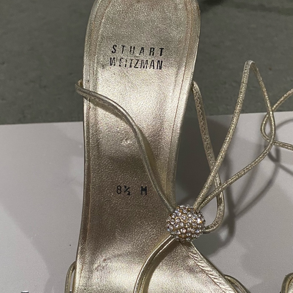 Stuart Weitzman Classic Heels - image 7